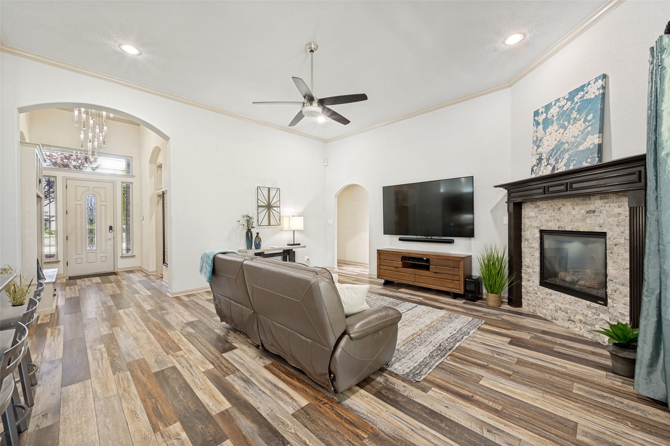 191 Las Colinas Trail Cross Roads TX 76227