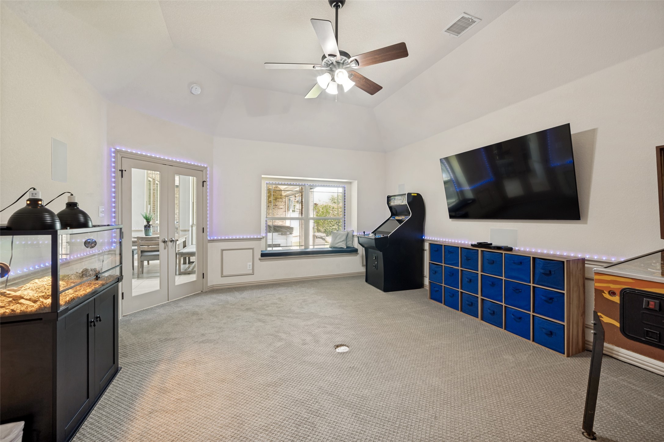 191 Las Colinas Trail Cross Roads TX 76227