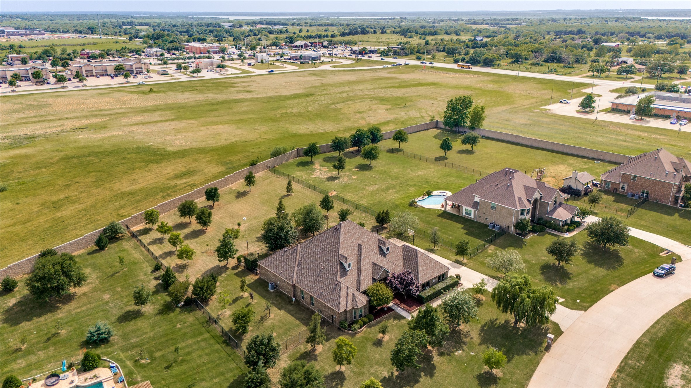191 Las Colinas Trail Cross Roads TX 76227