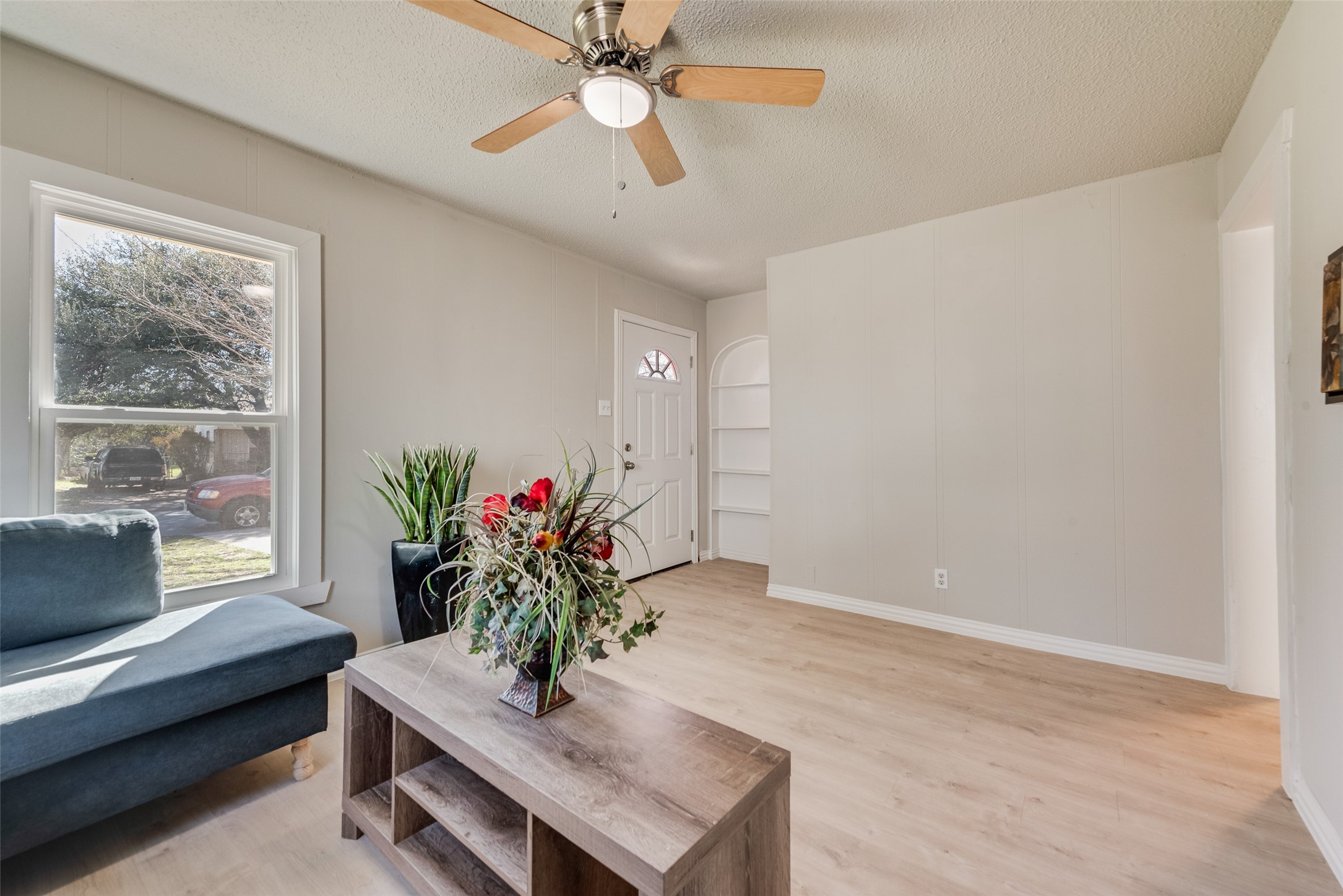 5074 Mayfair Street Fort Worth TX 76116