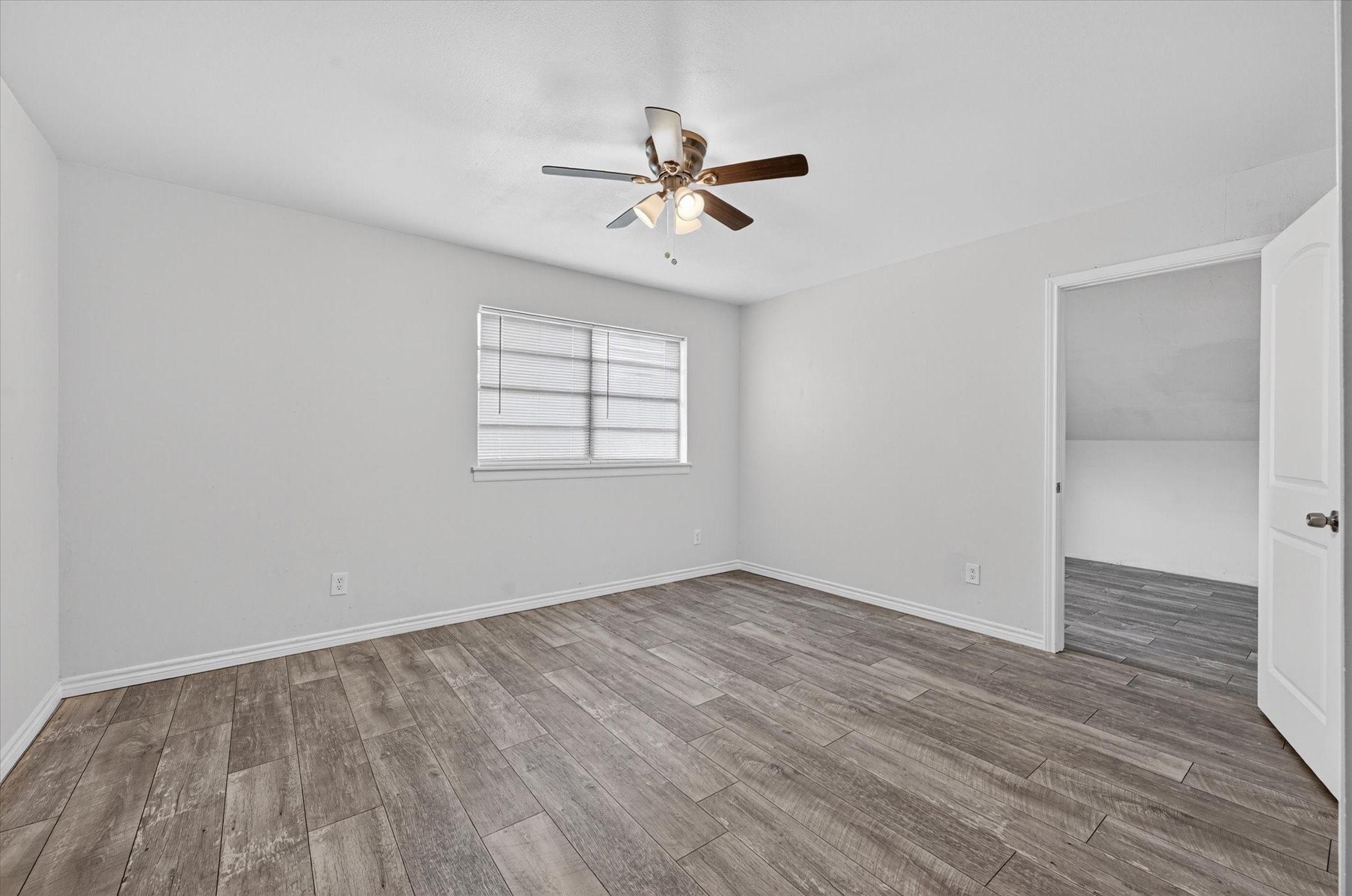 1817 Ruth Street Arlington TX 76010