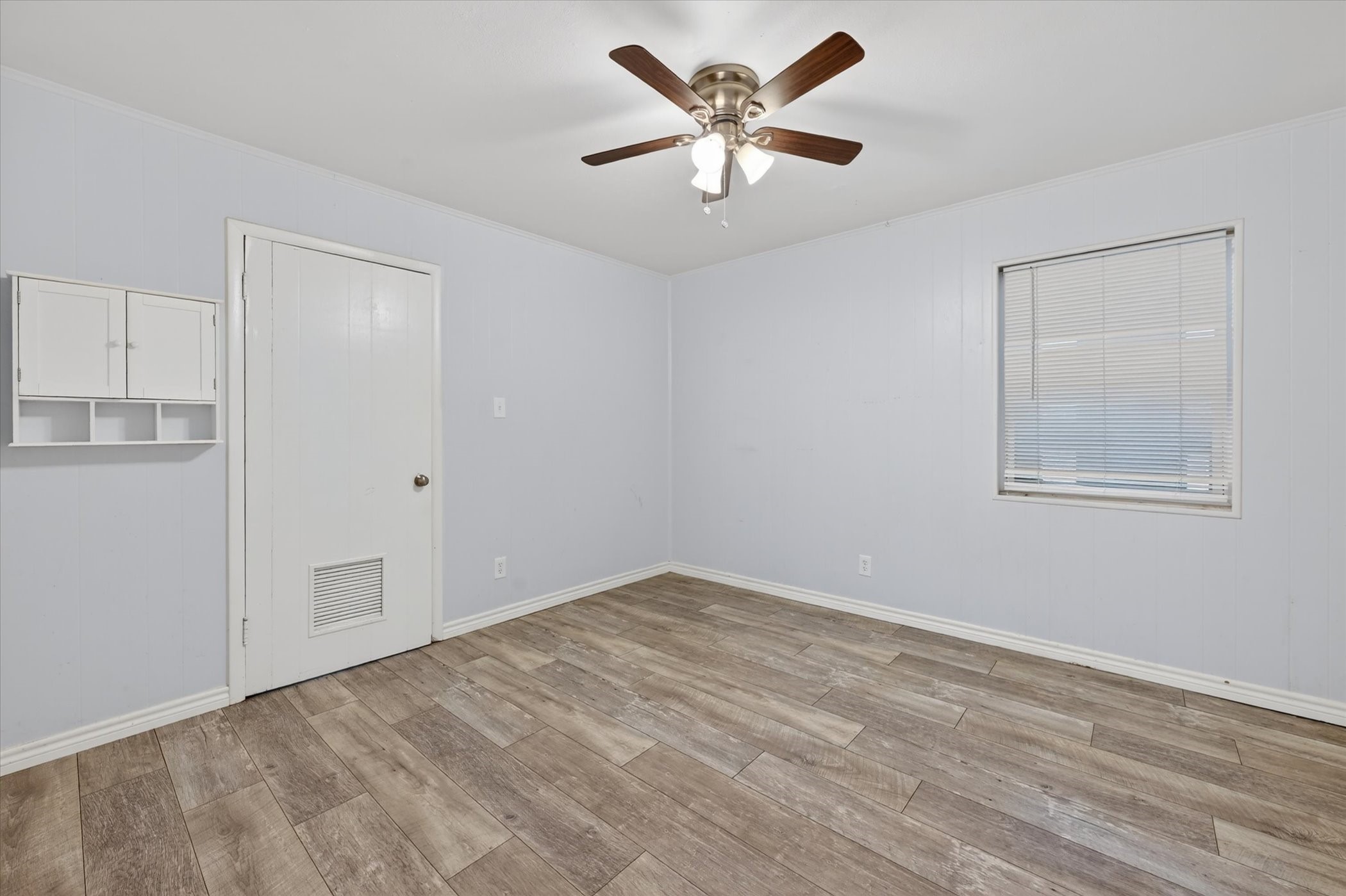 1817 Ruth Street Arlington TX 76010