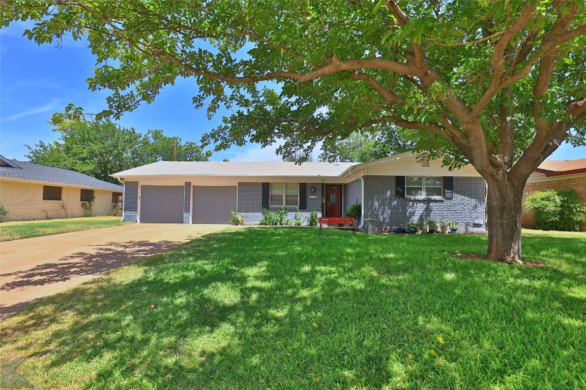 1725 Rosewood Drive Abilene TX 79603