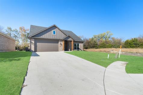 304 Kelcey Court Trenton TX 75490