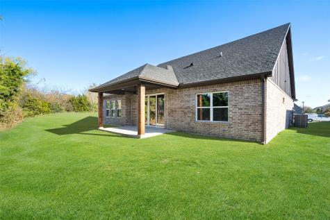 304 Kelcey Court Trenton TX 75490