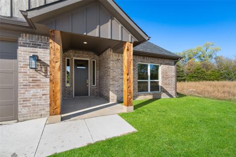 304 Kelcey Court Trenton TX 75490