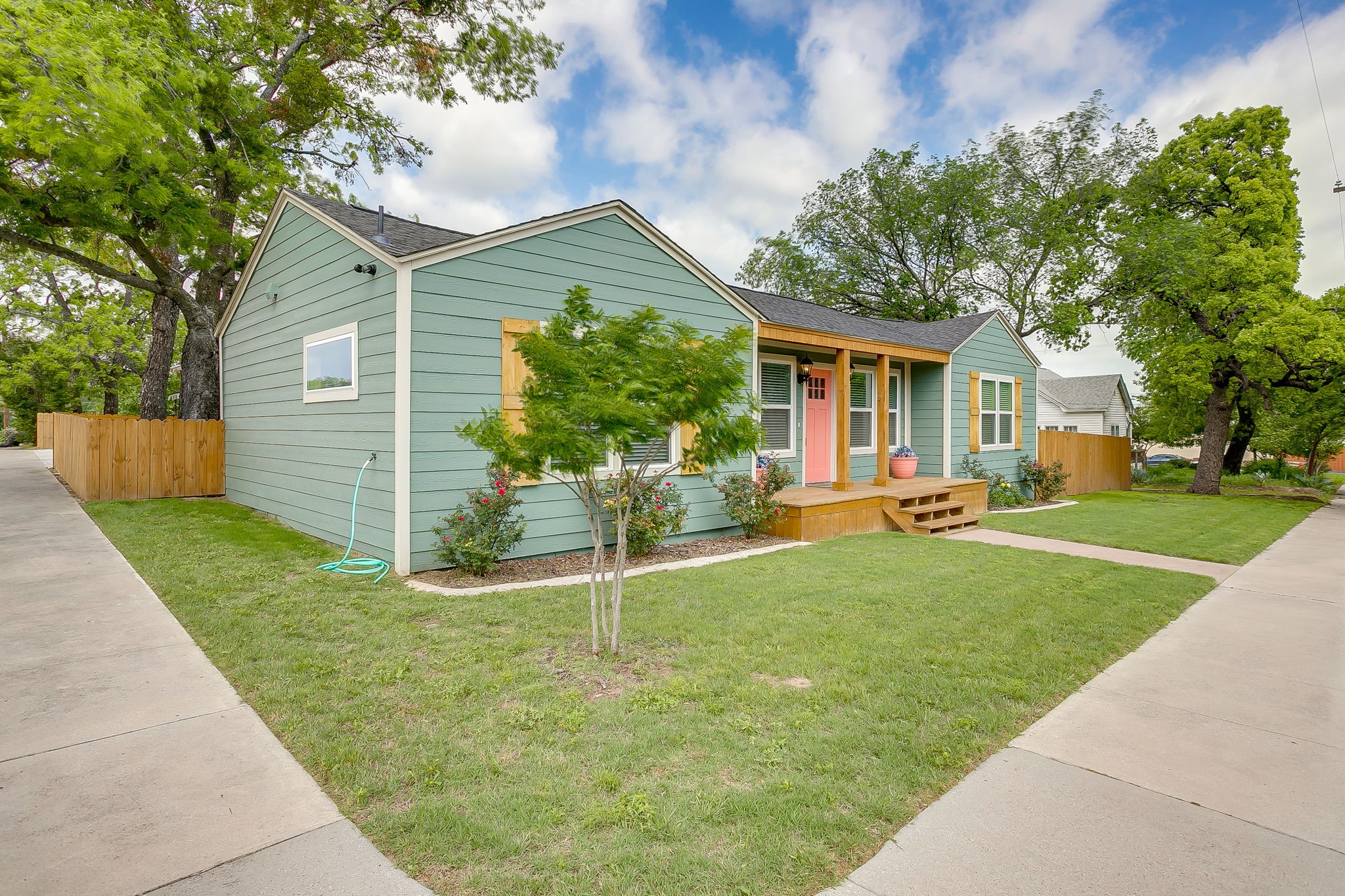 508 S Elm Street Weatherford TX 76086
