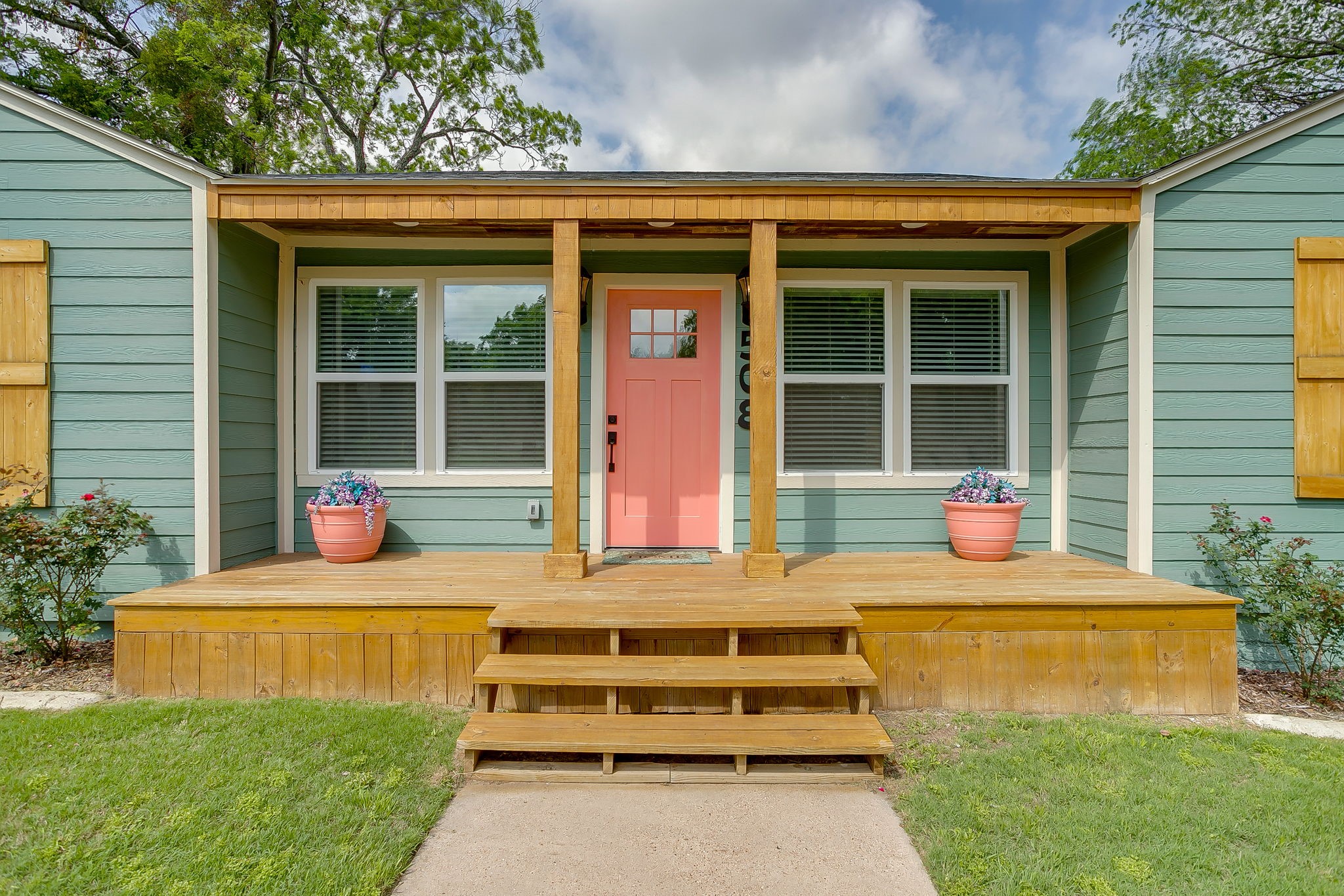 508 S Elm Street Weatherford TX 76086