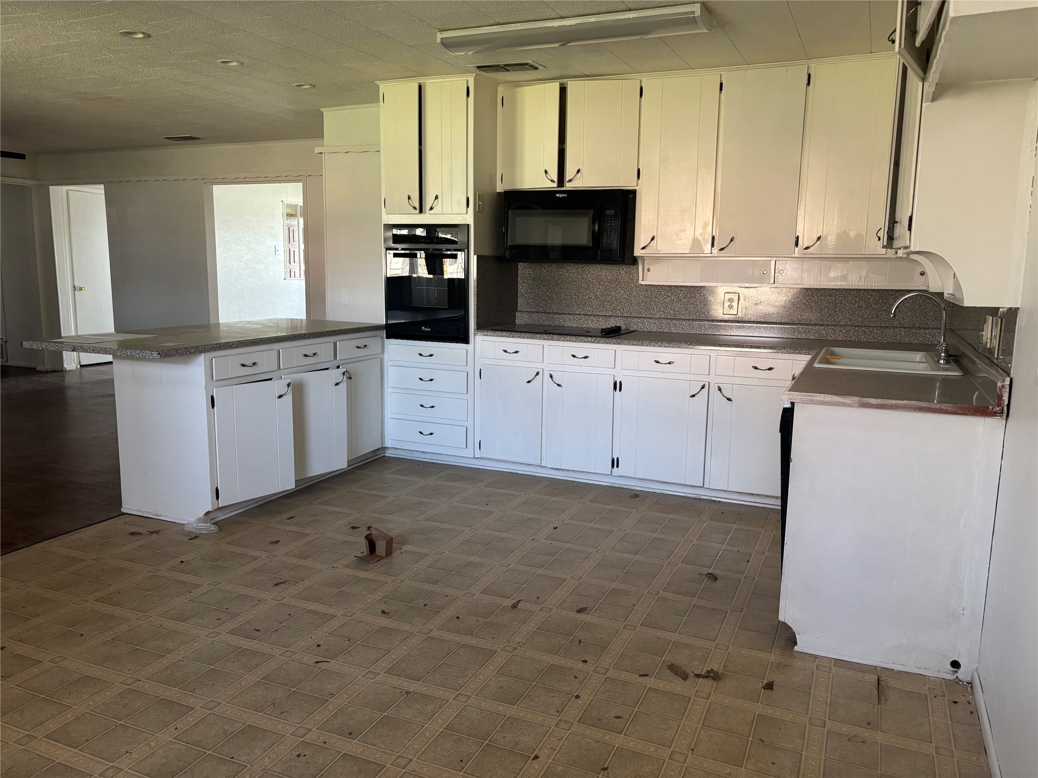 6509 Marcille Court Richland Hills TX 76118