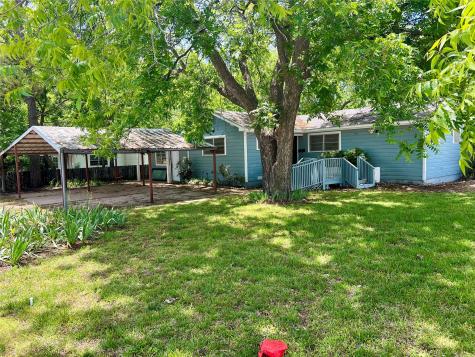 200 Dallas Street Nocona TX 76255