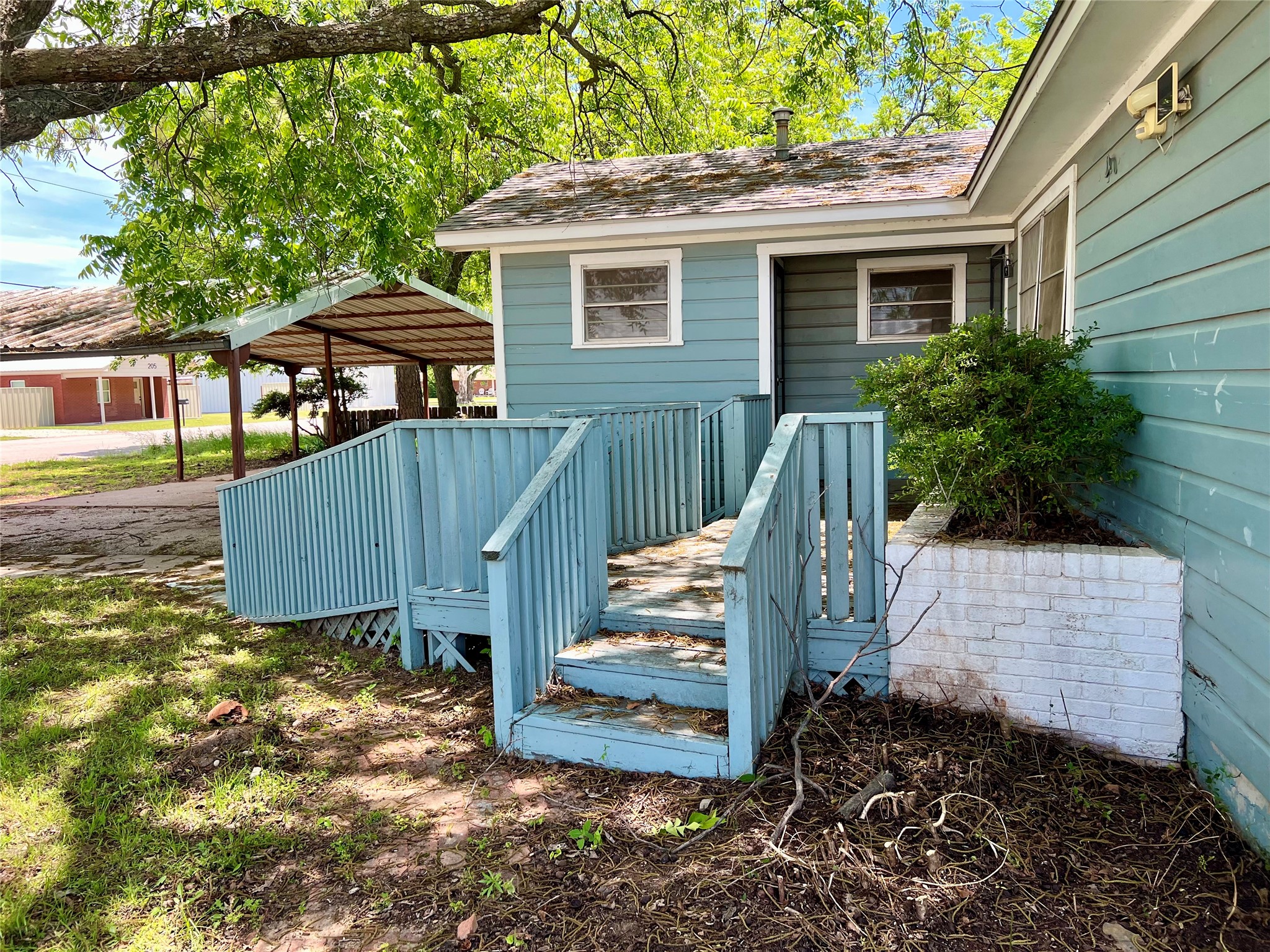 200 Dallas Street Nocona TX 76255