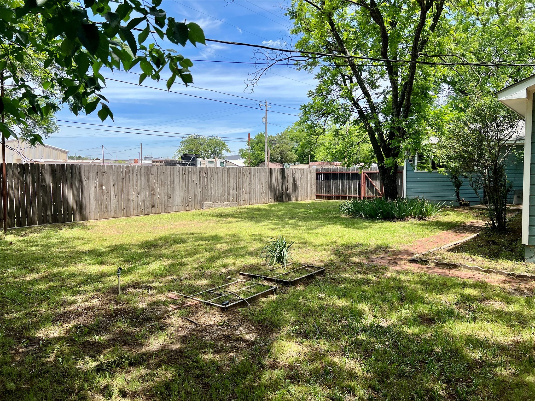 200 Dallas Street Nocona TX 76255