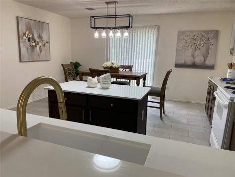 5534 Mandarin Way Dallas TX 75249