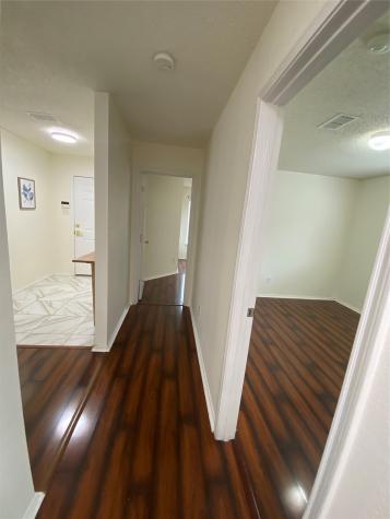 5534 Mandarin Way Dallas TX 75249