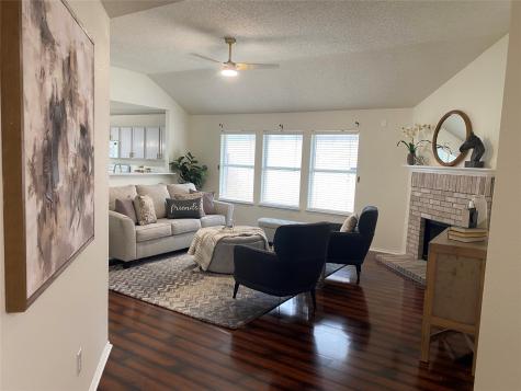 5534 Mandarin Way Dallas TX 75249
