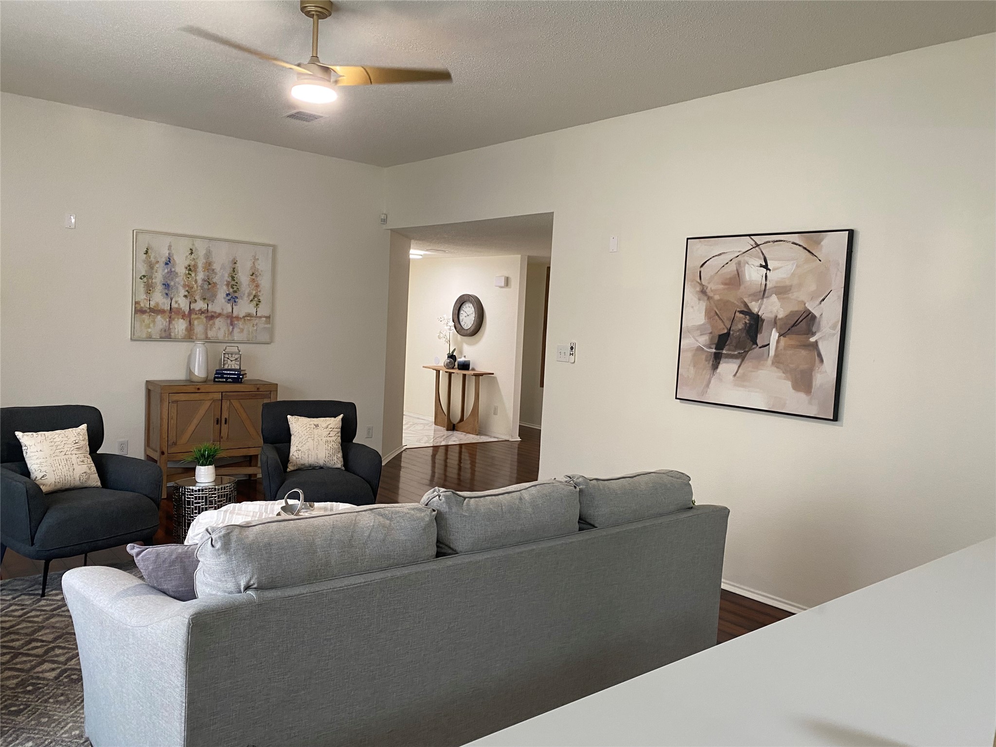 5534 Mandarin Way Dallas TX 75249
