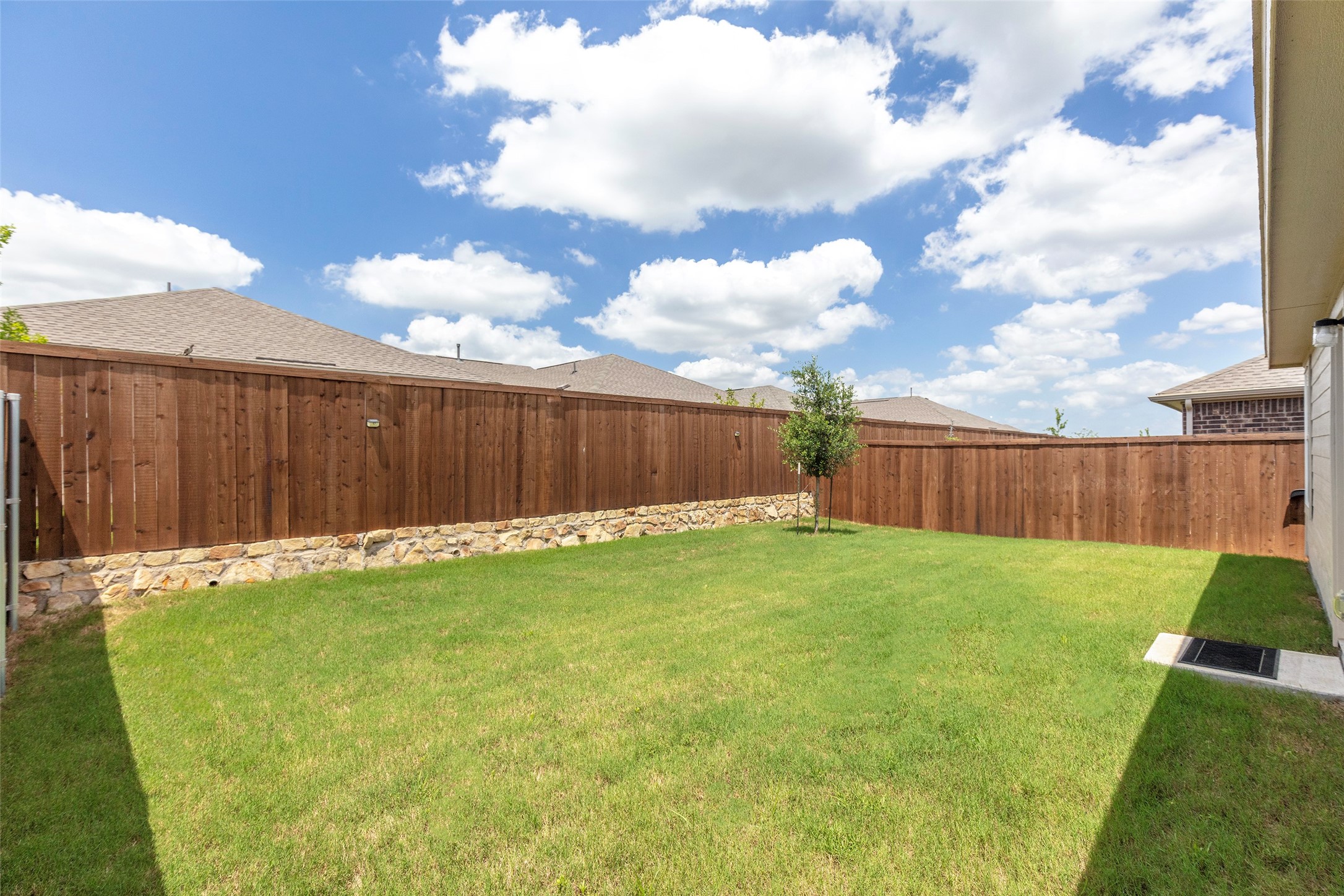 14145 Inglebert Street Pilot Point TX 76258