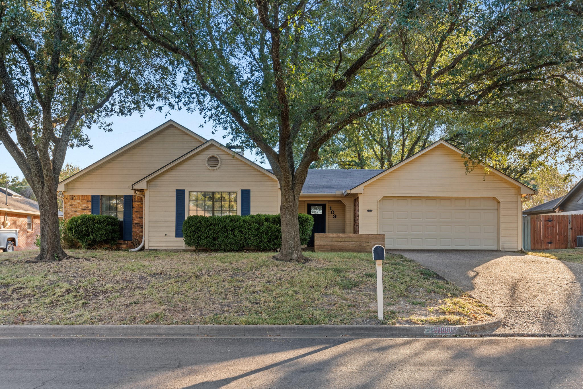 109 Flintrock Road Hewitt TX 76643