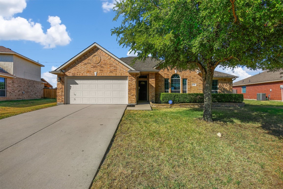 949 Matagorda Lane Desoto TX 75115