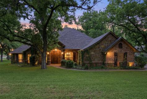8753 S Monticello Circle Granbury TX 76049