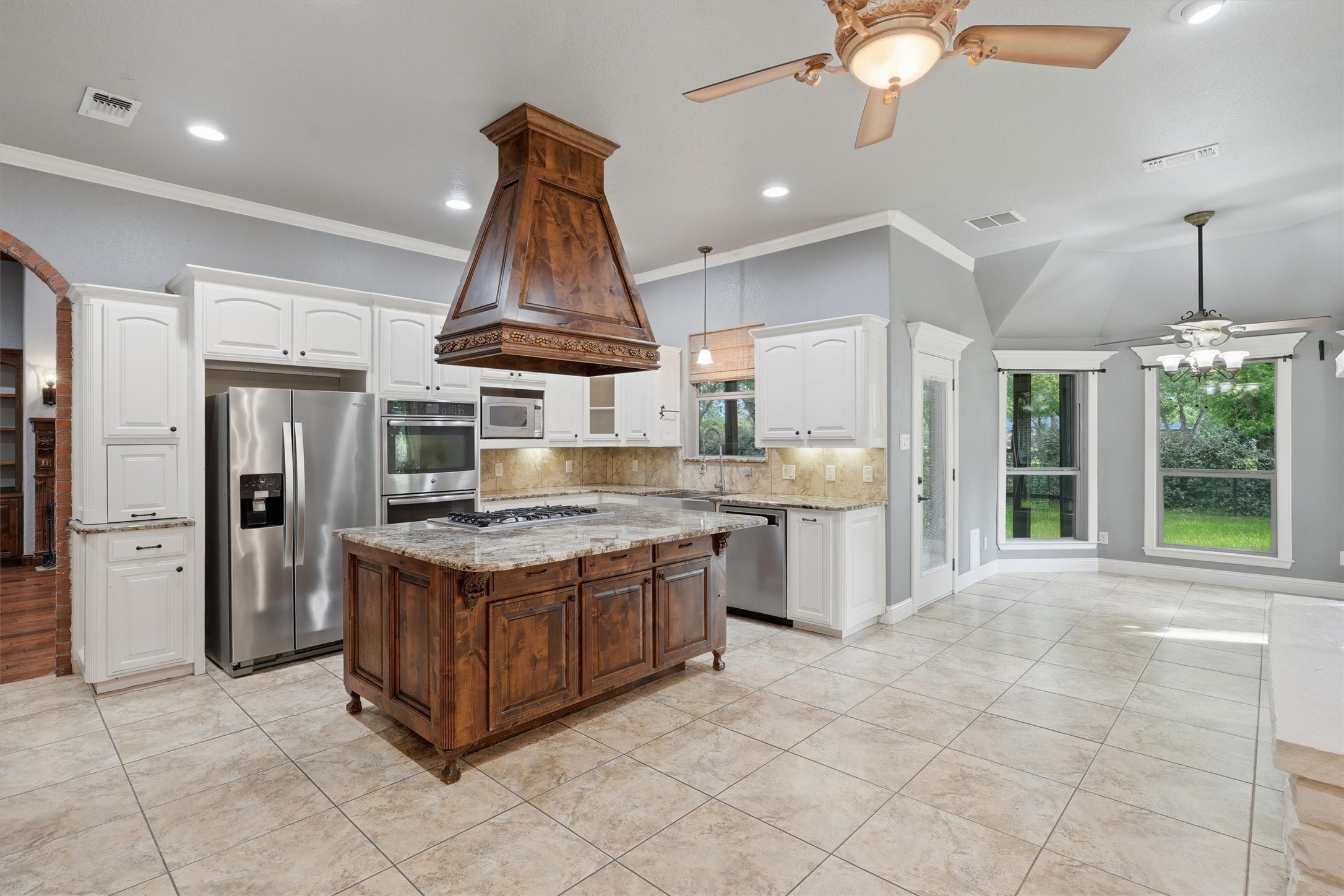 8753 S Monticello Circle Granbury TX 76049