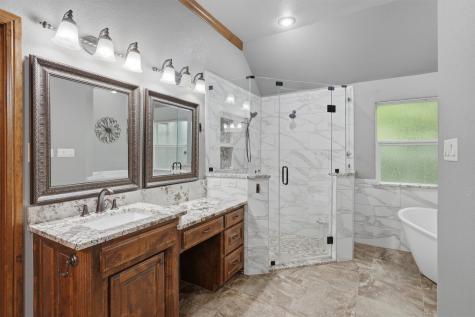 8753 S Monticello Circle Granbury TX 76049