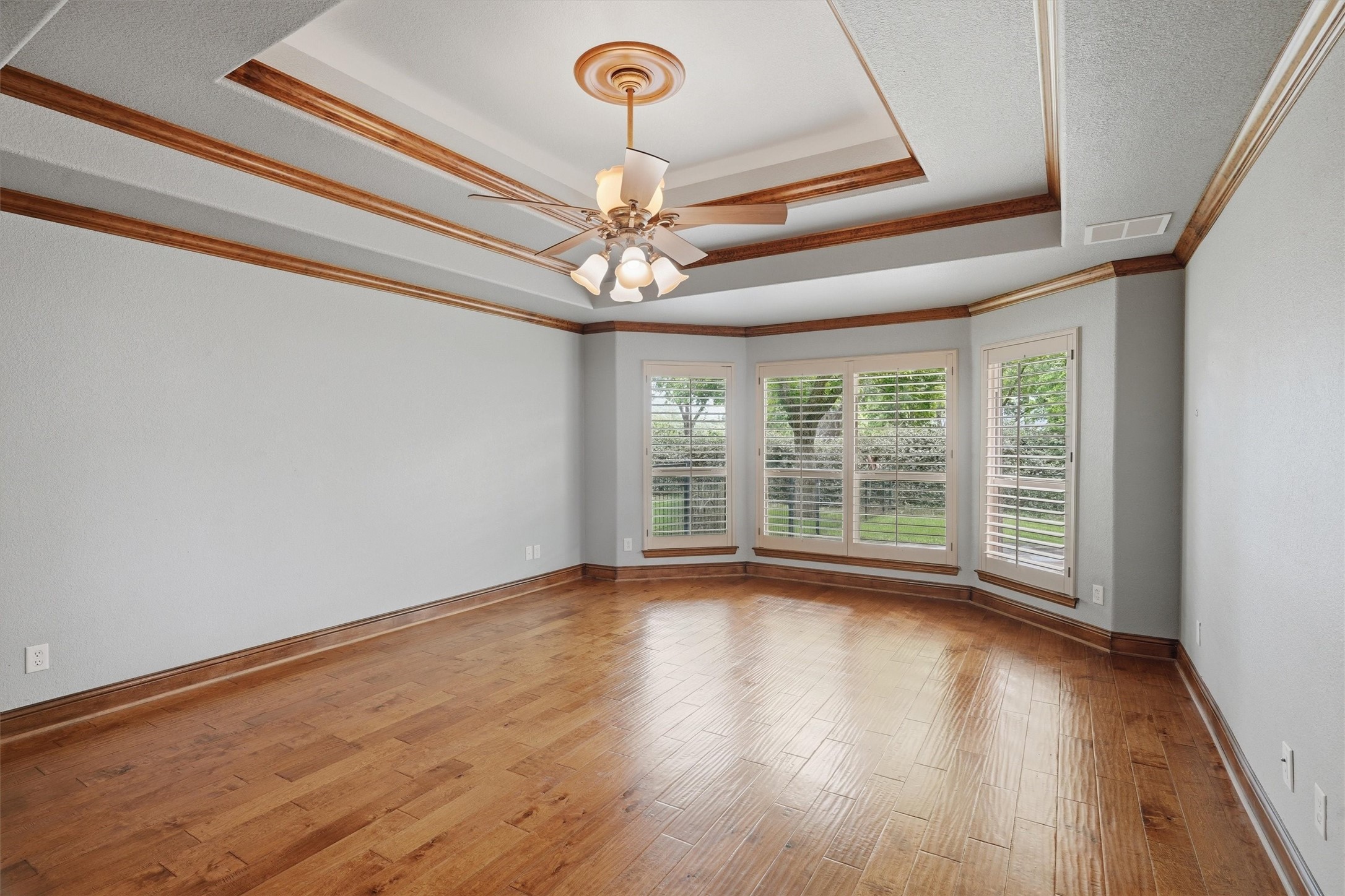 8753 S Monticello Circle Granbury TX 76049