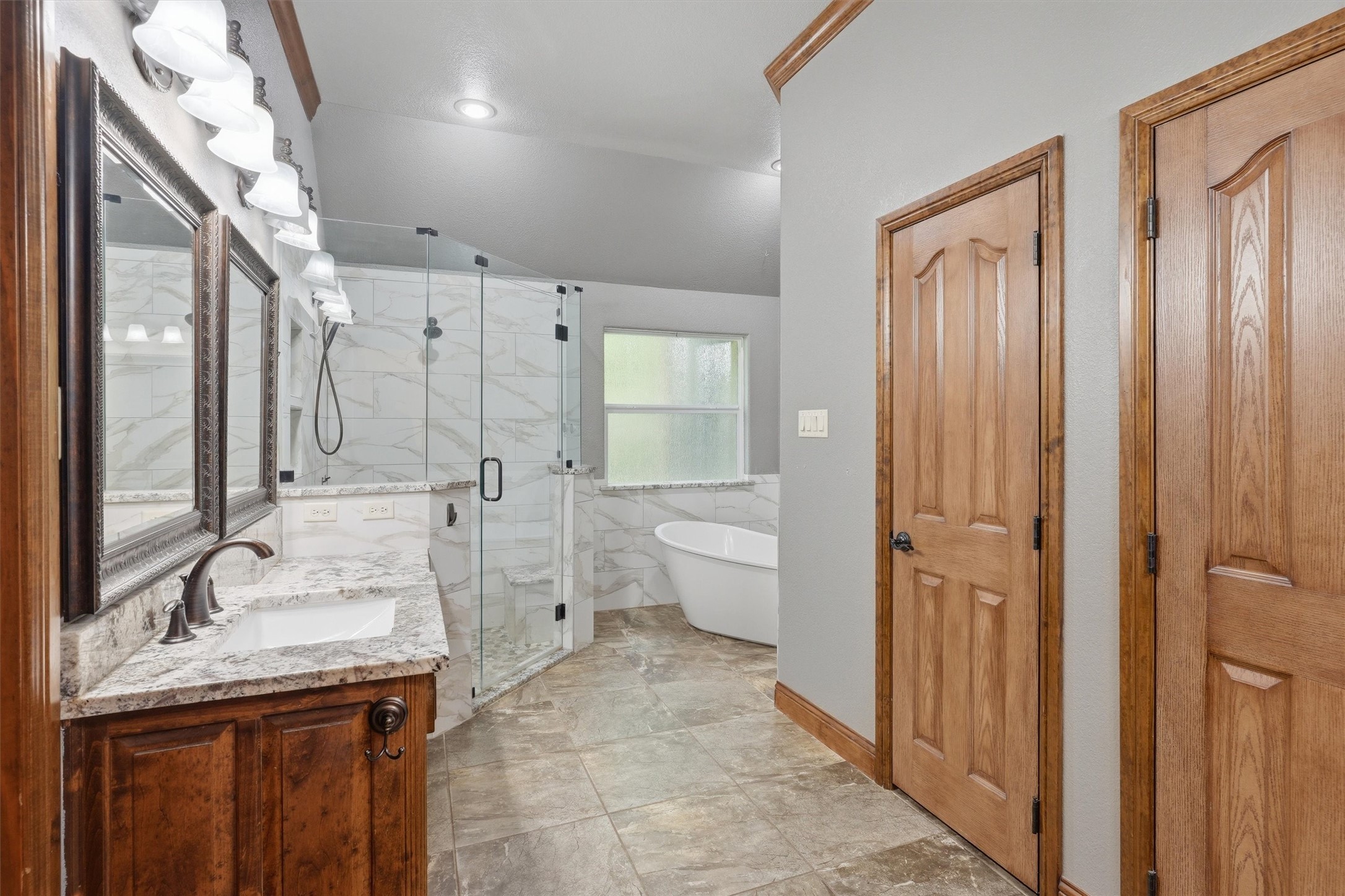 8753 S Monticello Circle Granbury TX 76049