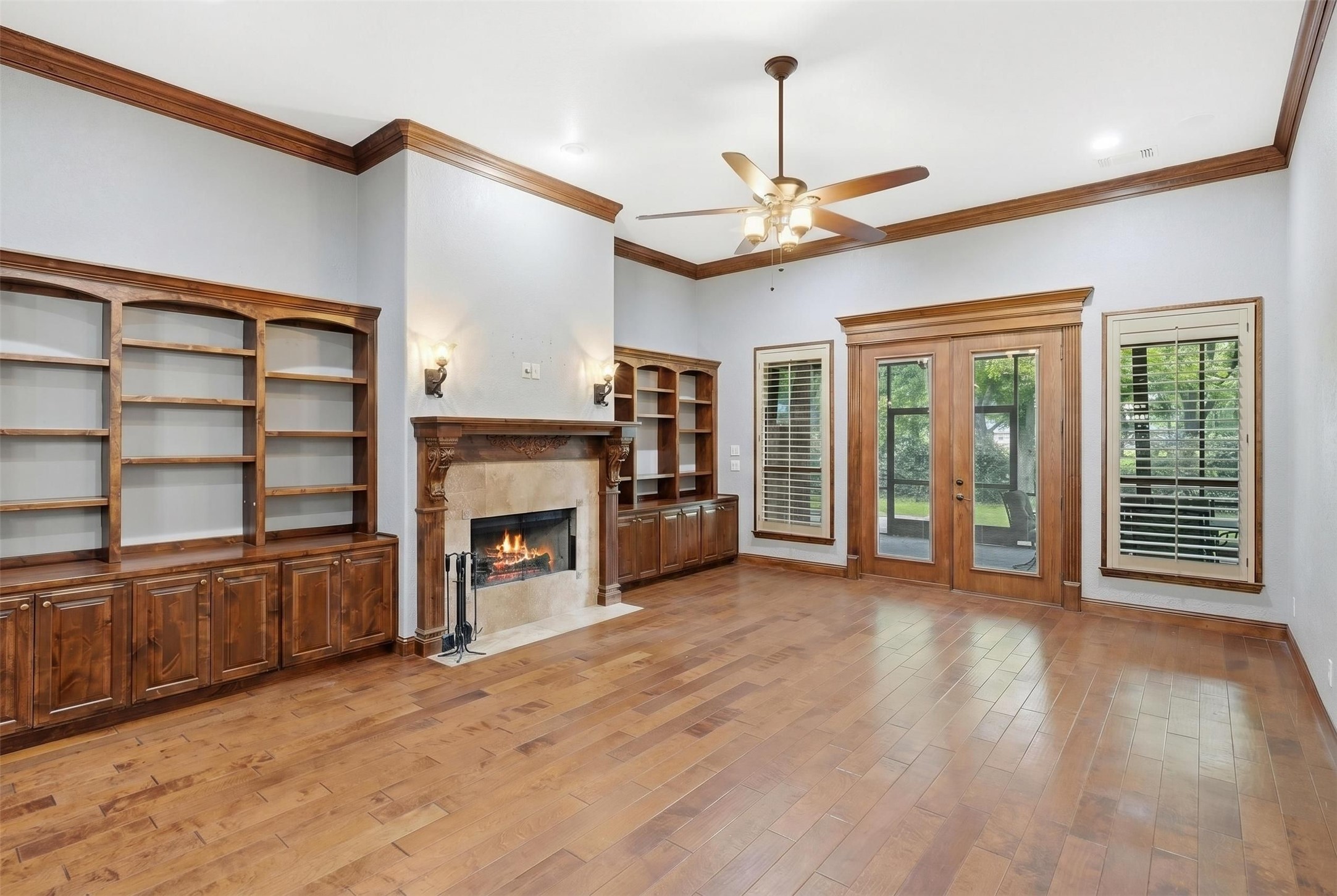 8753 S Monticello Circle Granbury TX 76049