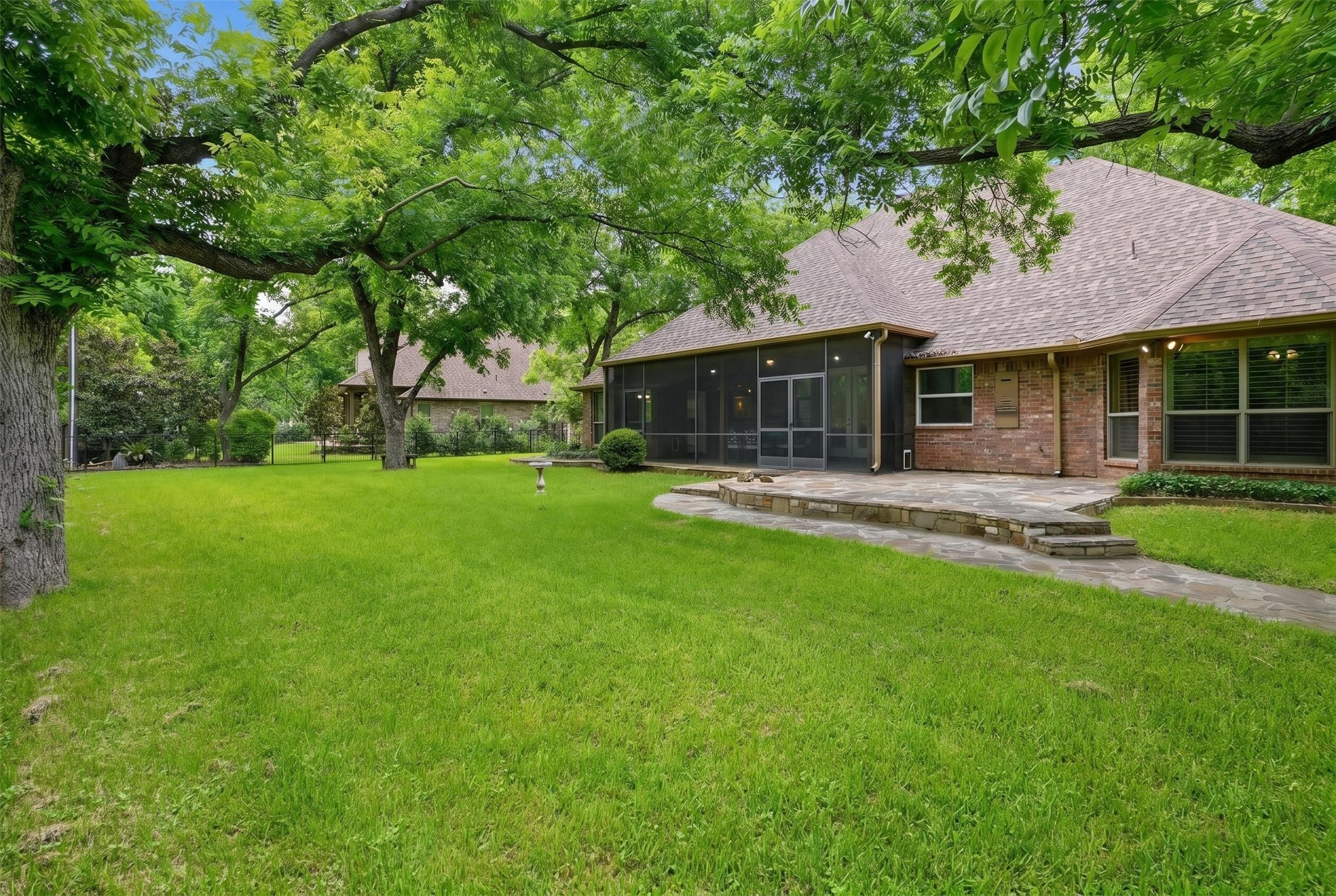 8753 S Monticello Circle Granbury TX 76049