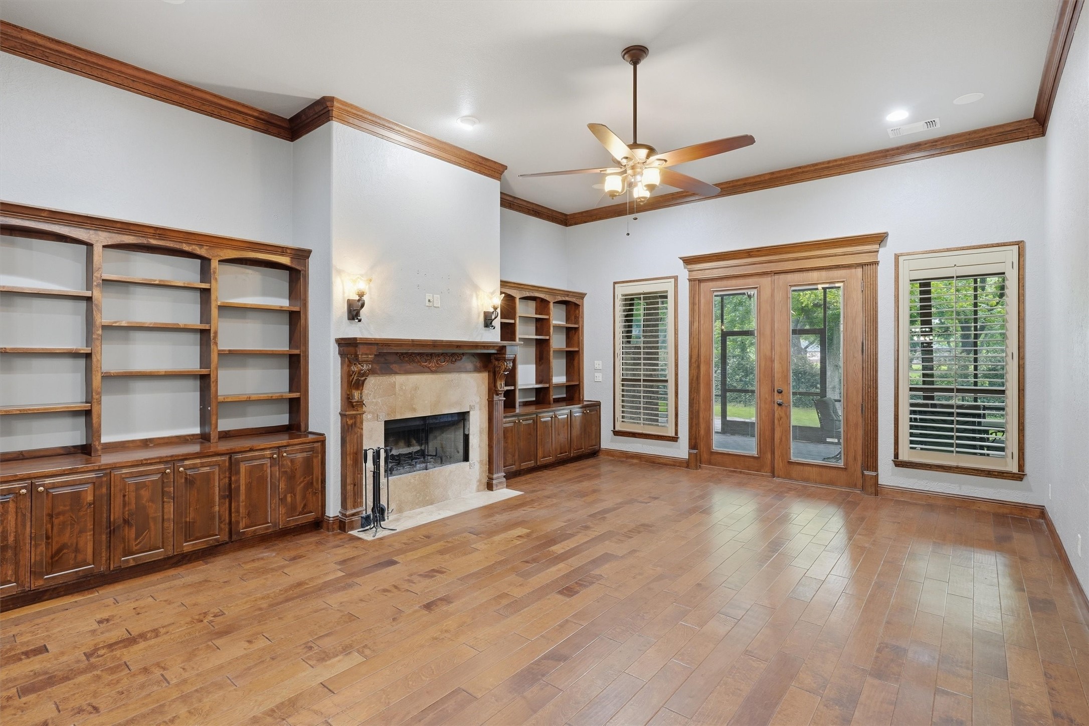 8753 S Monticello Circle Granbury TX 76049