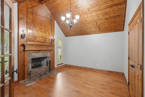 8753 S Monticello Circle Granbury TX 76049