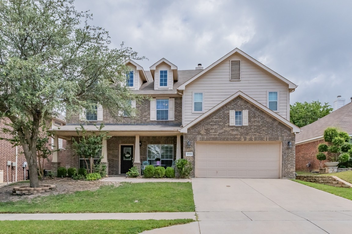 3721 Queenswood Court Fort Worth TX 76244