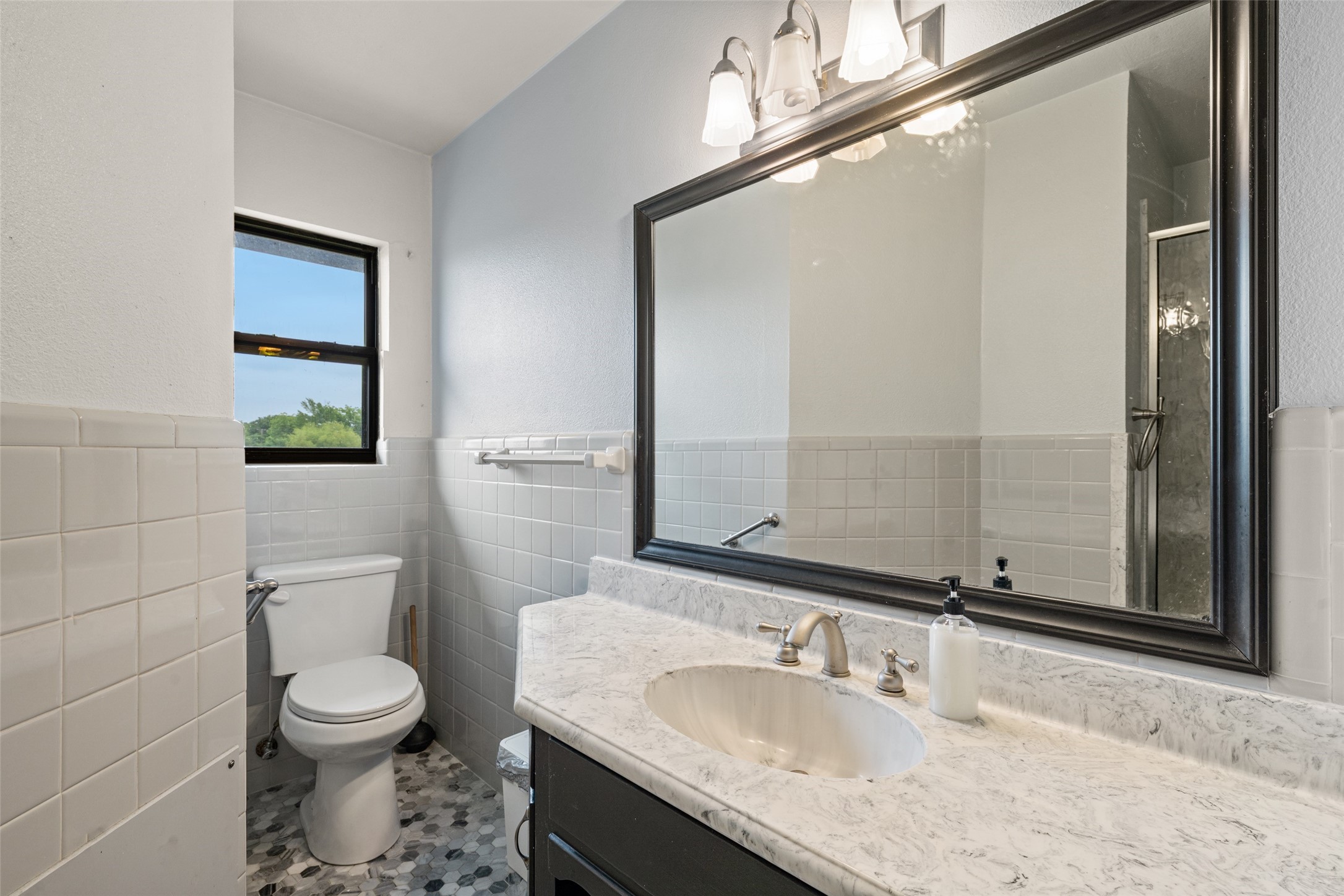 608 W Spring Street West TX 76691