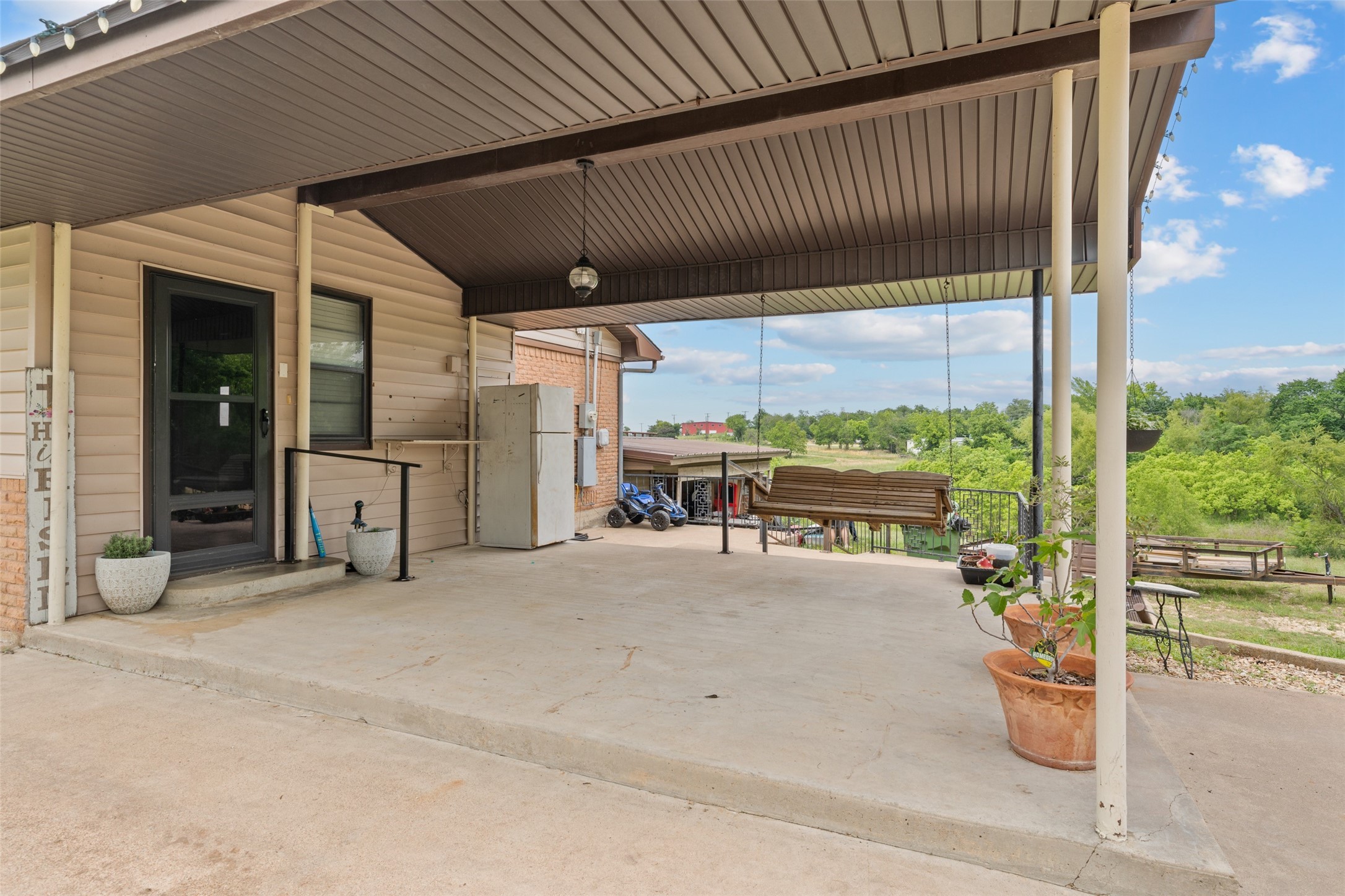 608 W Spring Street West TX 76691
