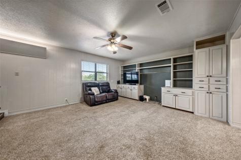 608 W Spring Street West TX 76691