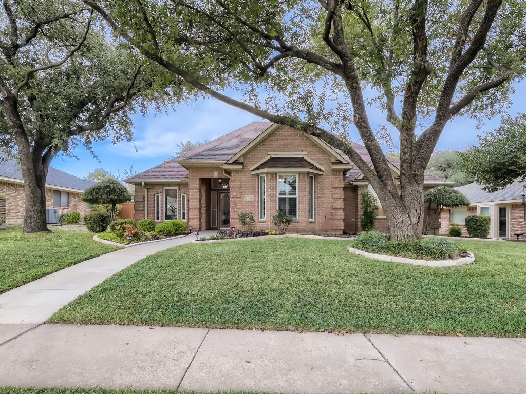 2037 Cumberland Trail Plano TX 75023