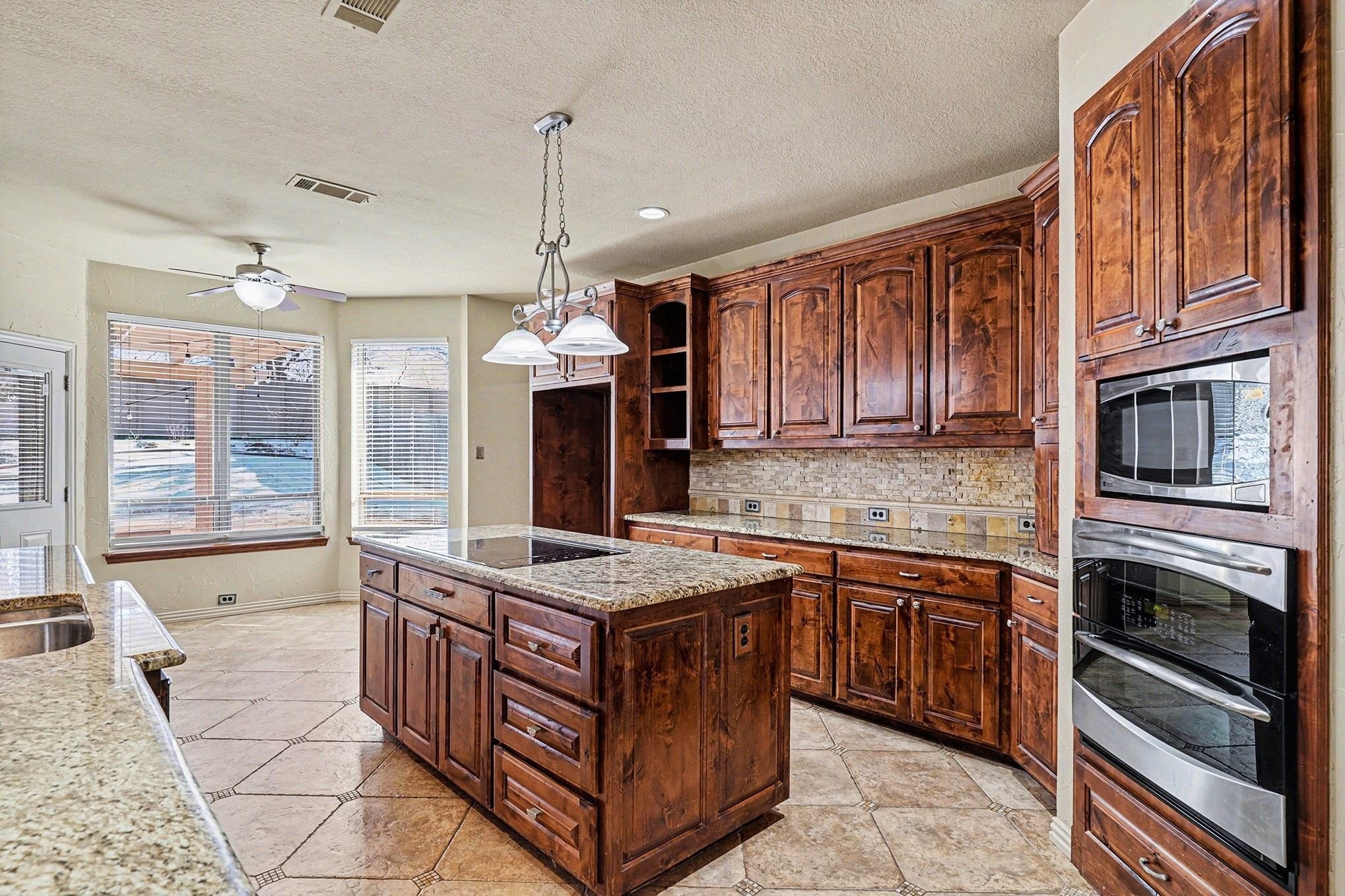6707 Canyon Crest Drive Fort Worth TX 76132