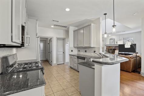 2561 Fountain Cove Carrollton TX 75006