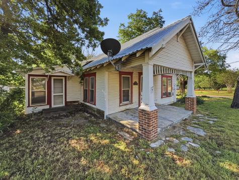 908 S Rice Street Hamilton TX 76531