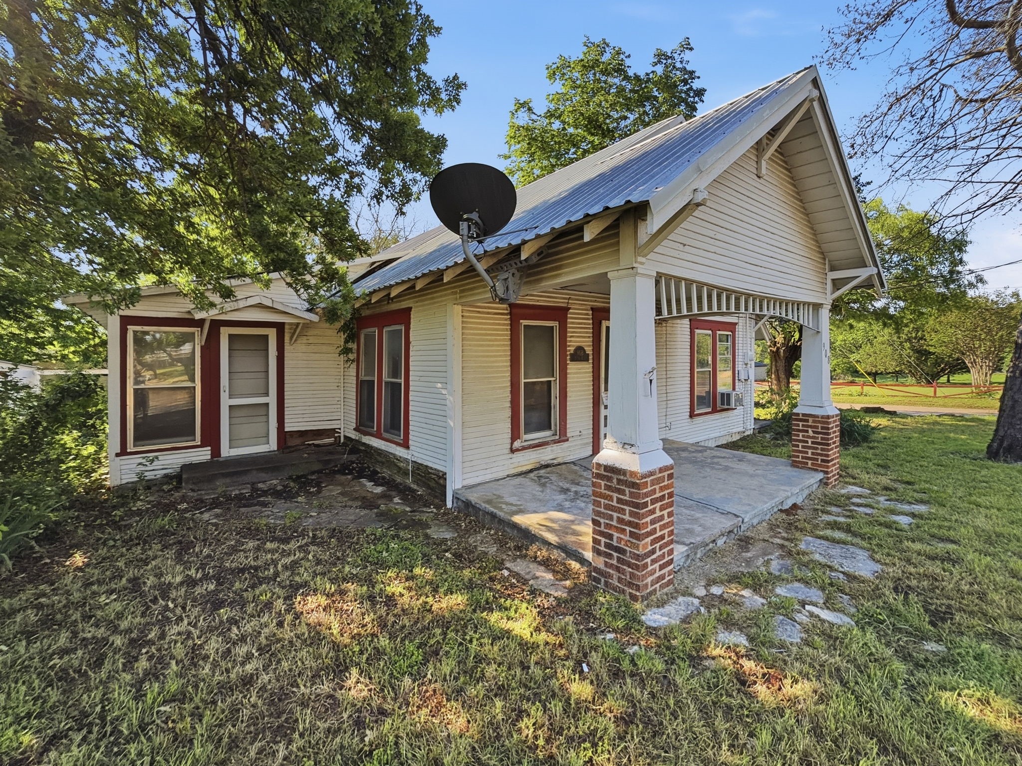908 S Rice Street Hamilton TX 76531