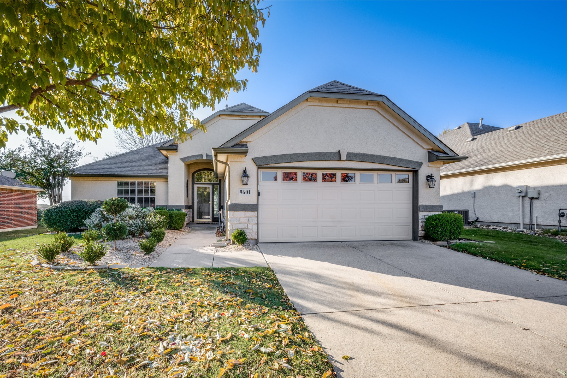 9601 Applewood Trail Denton TX 76207