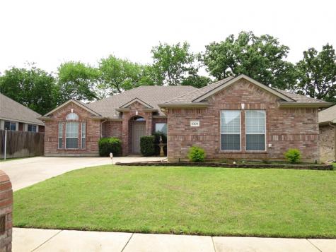 5304 Kayanne Lane Denton TX 76208