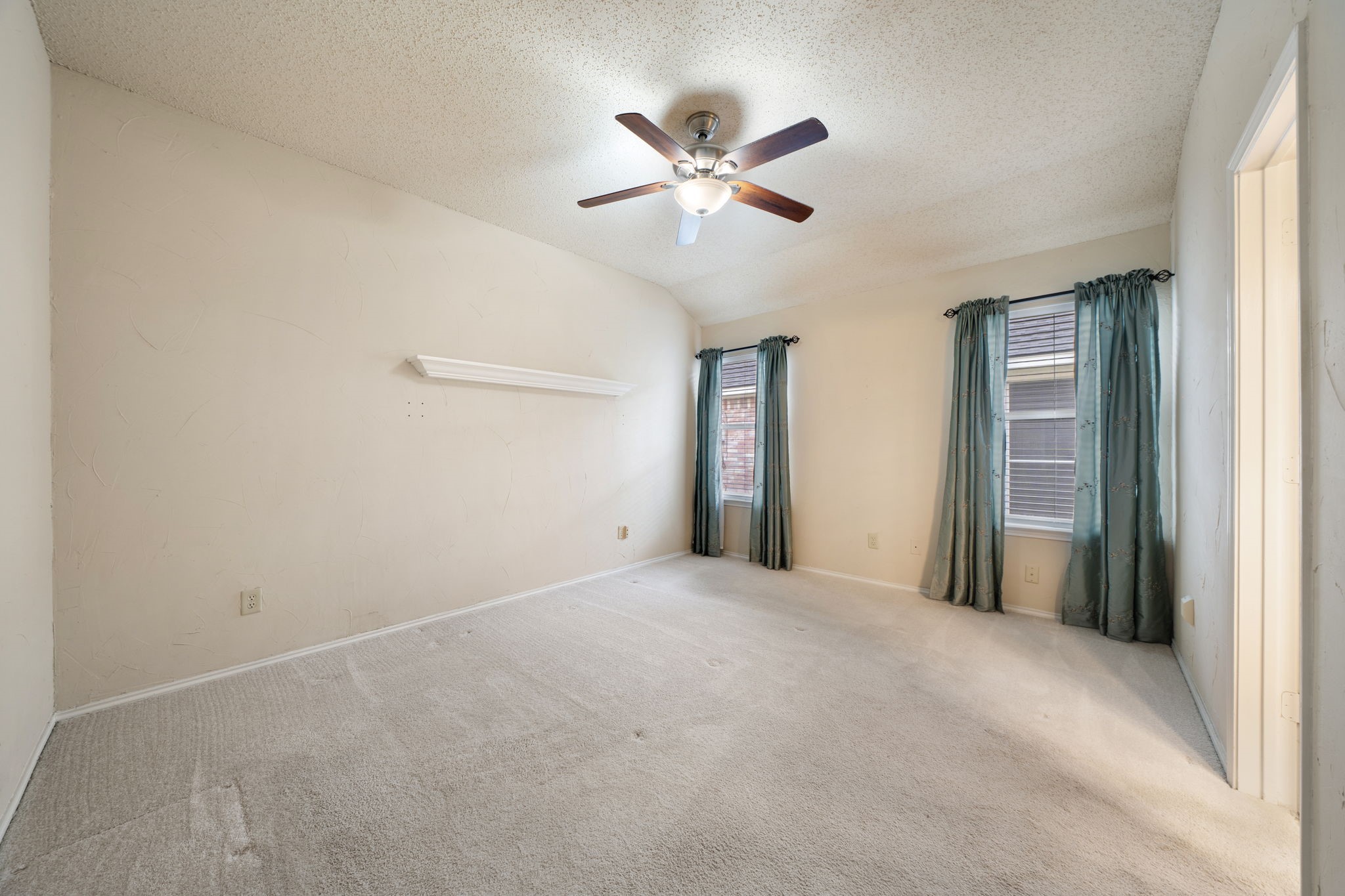 2124 Emerald Oaks Mesquite TX 75181