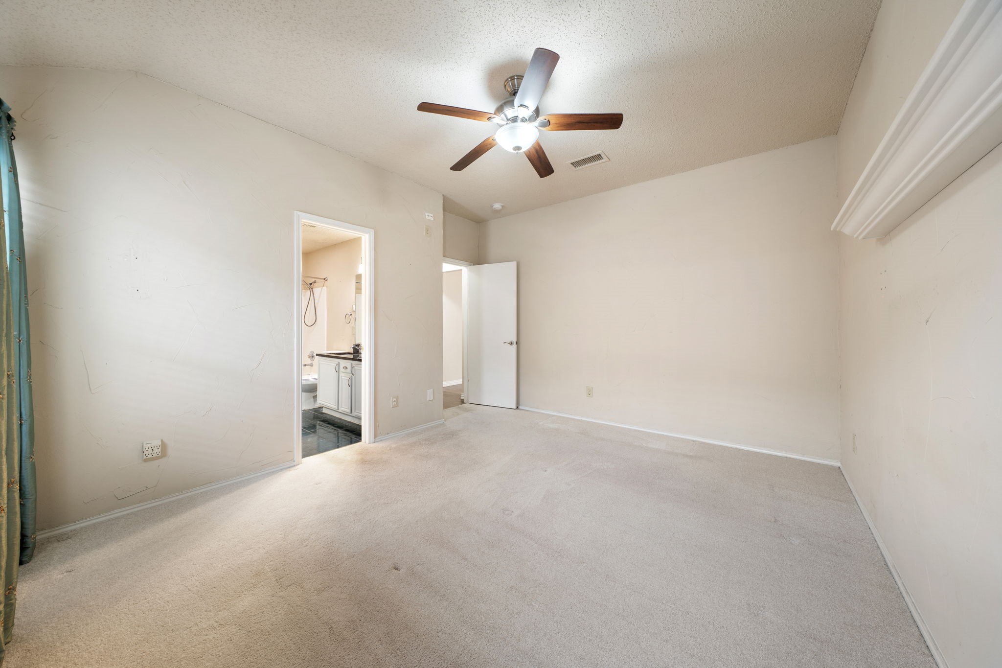 2124 Emerald Oaks Mesquite TX 75181