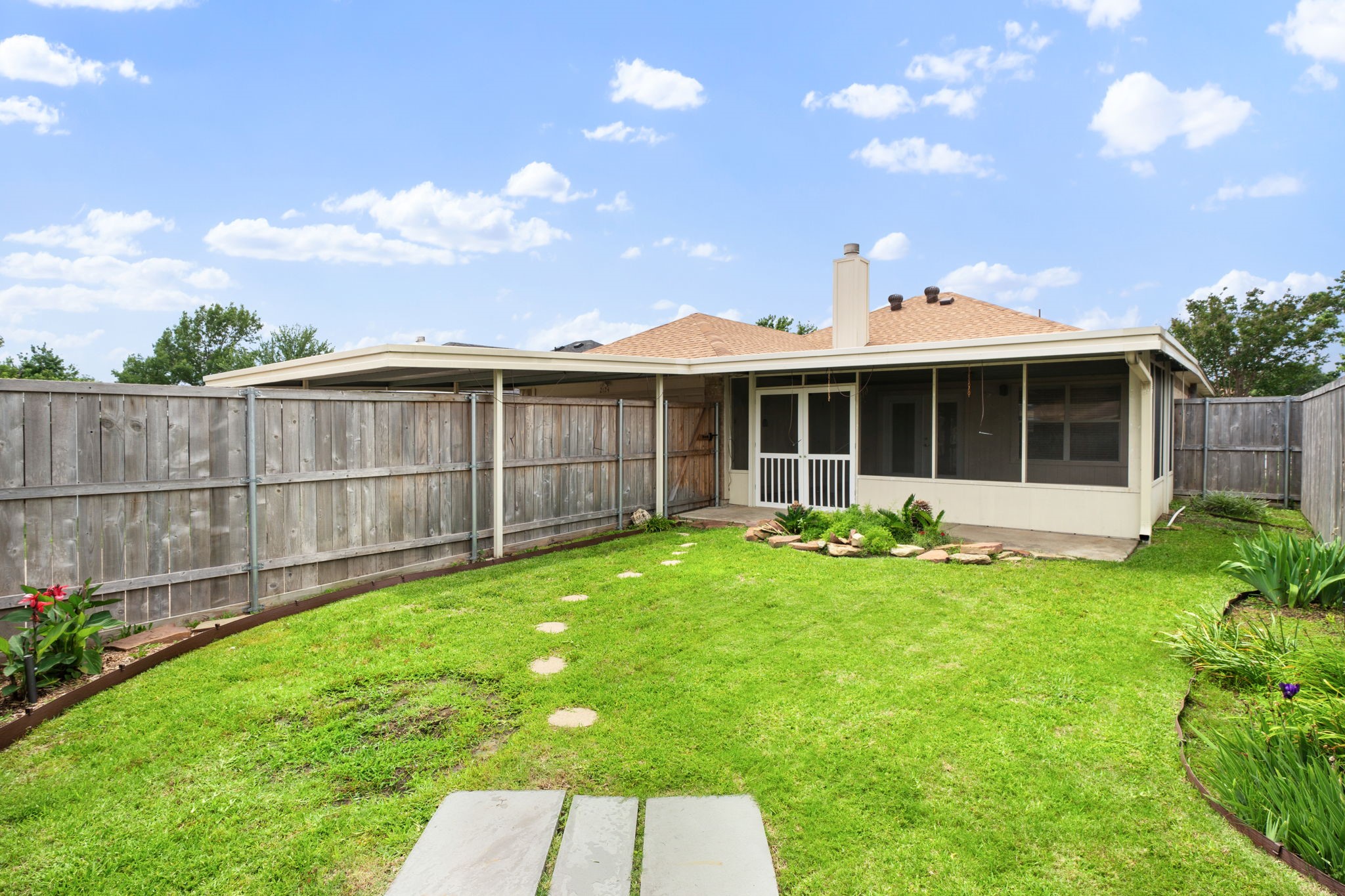 2124 Emerald Oaks Mesquite TX 75181