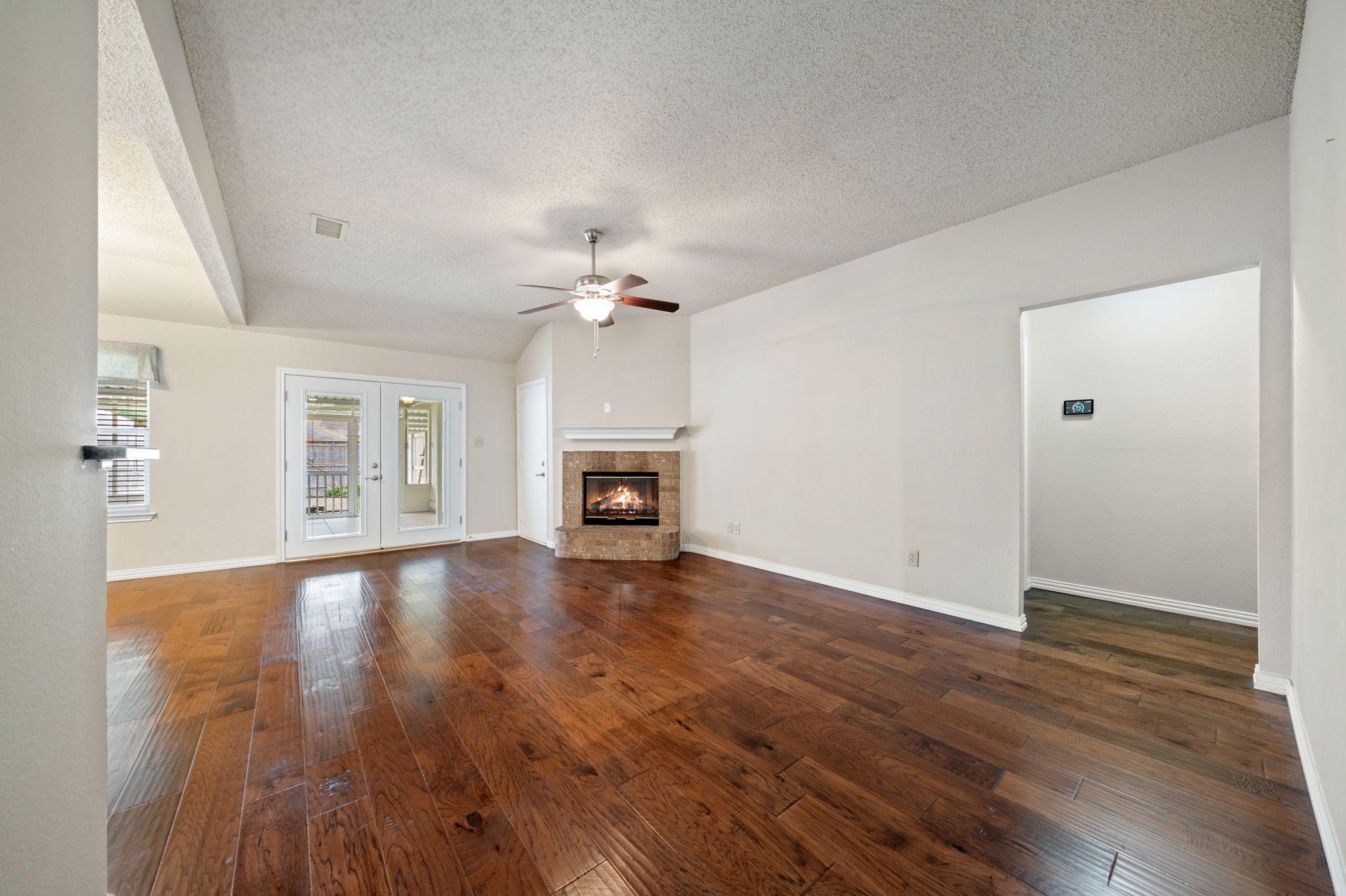 2124 Emerald Oaks Mesquite TX 75181