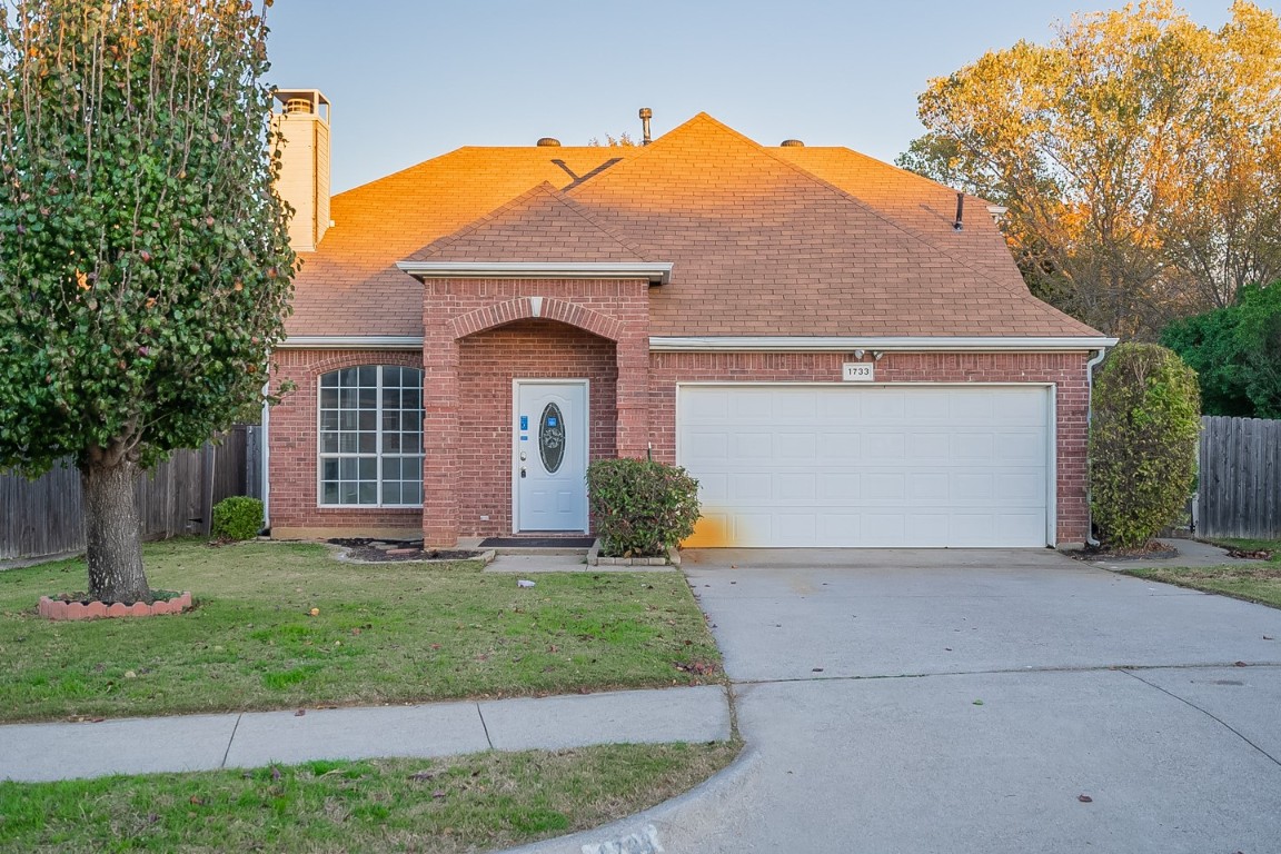 1733 Buehler Place Lewisville TX 75067
