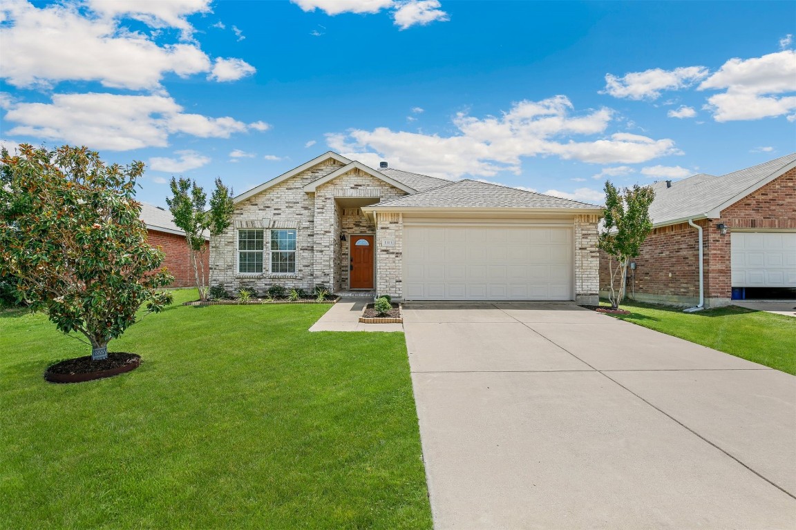 1313 Gayle Street Burleson TX 76028