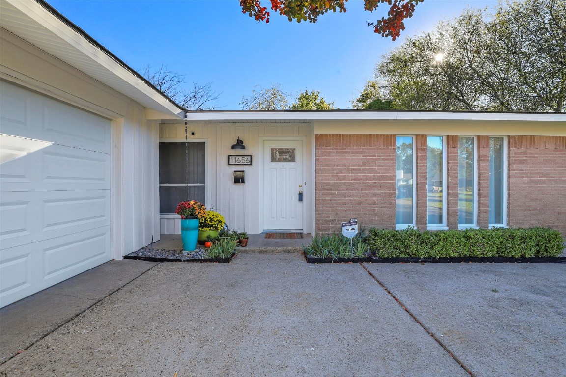11656 Coral Hills Court Dallas TX 75229